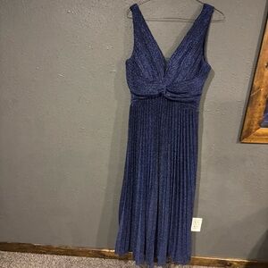 Women’s Faeriesty Elegant Navy Blue Evening Dress